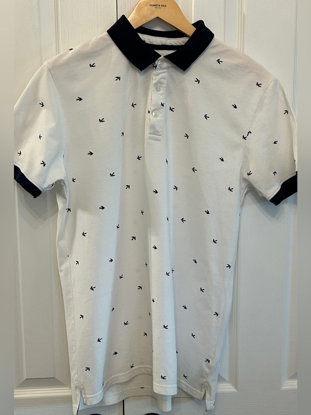 Indigo Men's 100% Cotton Polo White Navy Bird Print Short Sleeve L EUC